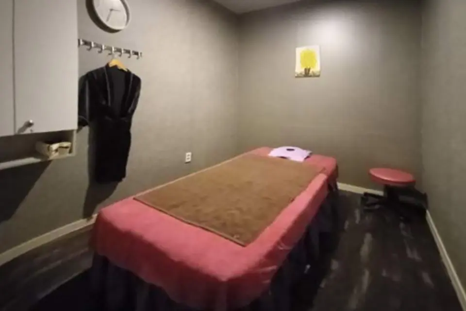 동화리 골드손마사지 마사지샵 사진 4