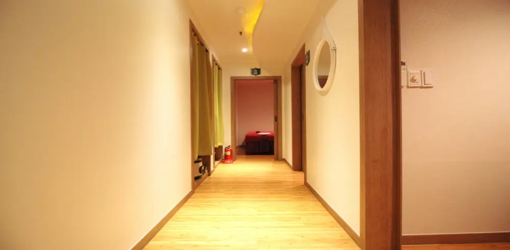 수원역명손풋샵