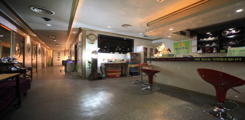 장항동 엄지약손 마사지샵 사진 1