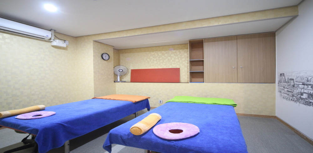 수성동2가 더썸테라피아로마 마사지샵 사진 12