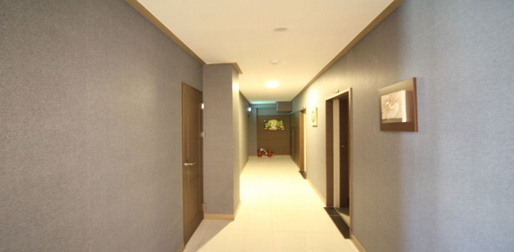 수성동2가 더썸테라피아로마 마사지샵 사진 7