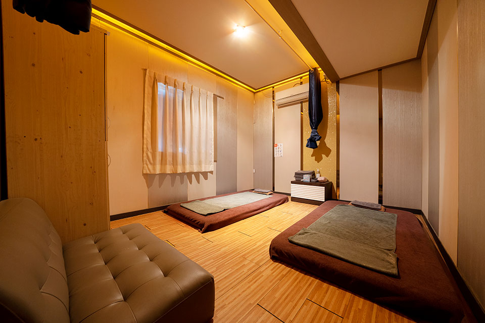 강남더타이커플