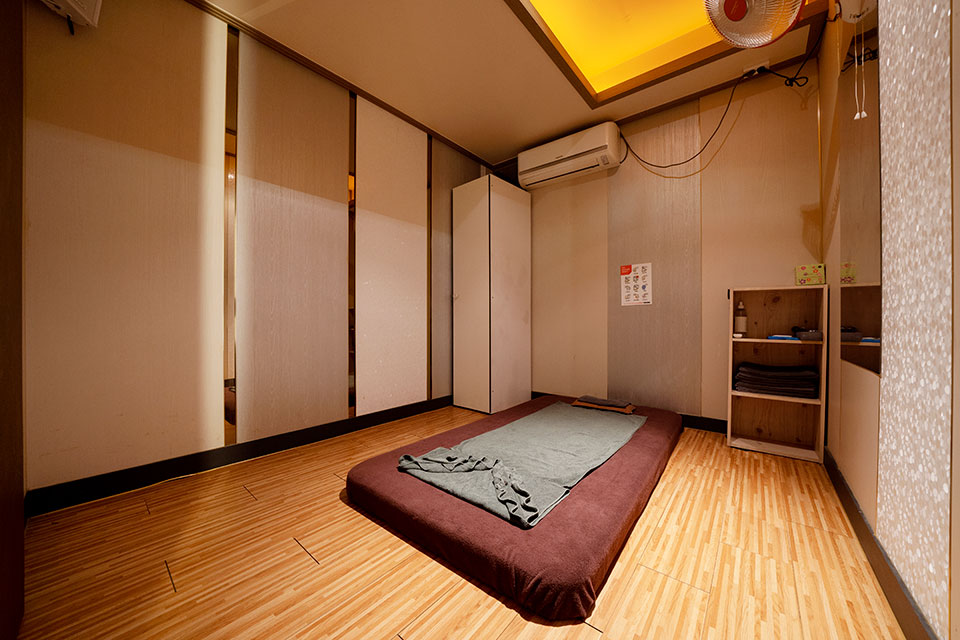 강남더타이커플