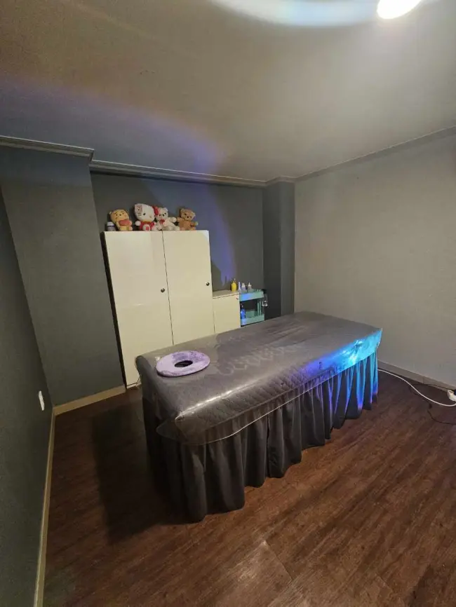 탄방동 포핸드테라피 마사지샵 사진 3