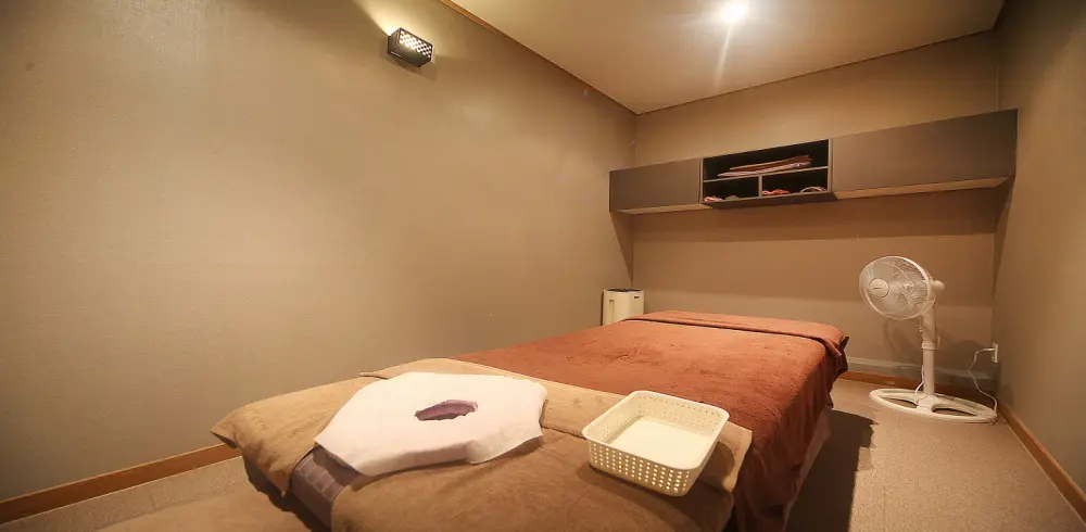 한강로2가 참몸수기명가 마사지샵 사진 4