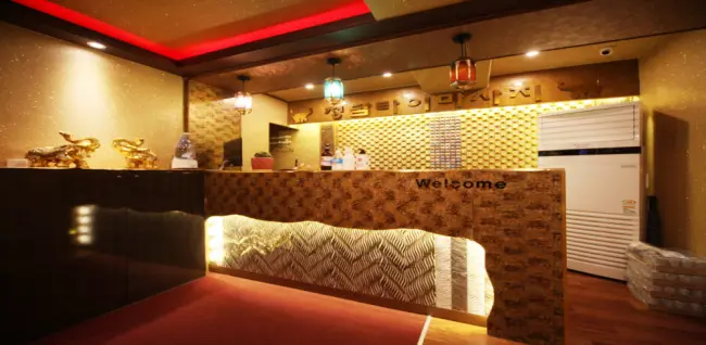 신포동 청담타이 마사지샵 사진 1