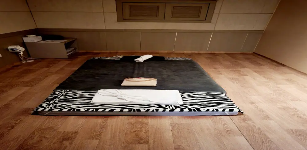 용해동 휴타이아로마 마사지샵 사진 4