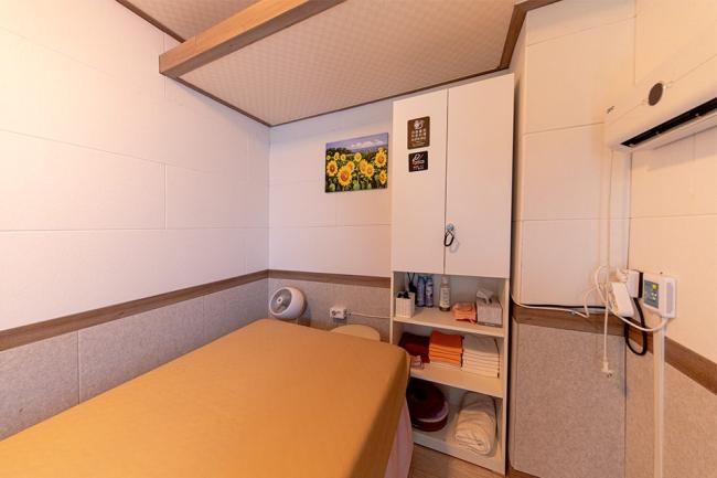 동문동 라인스트레칭 마사지샵 사진 8