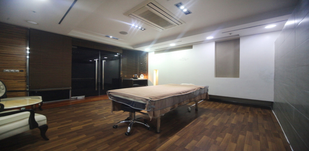 1004스웨디시&스파