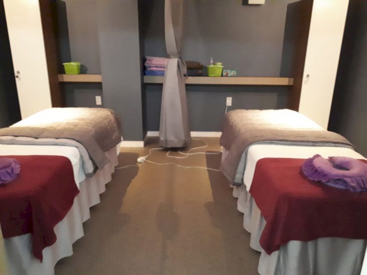 명가타이전통마사지