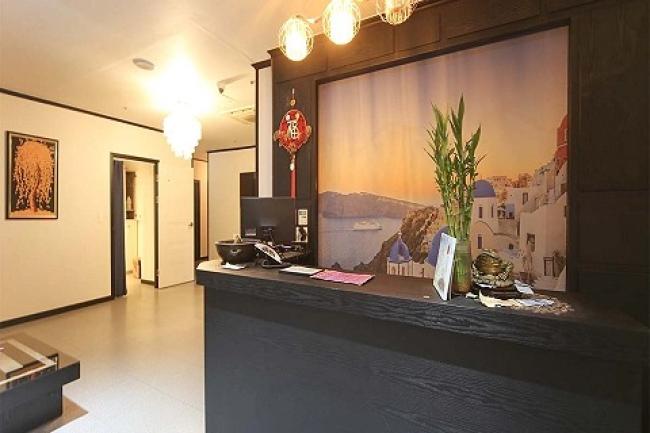 진영리 퀸스포츠아로마 마사지샵 사진 1