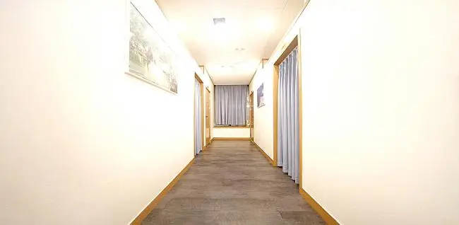 플로라풋앤바디