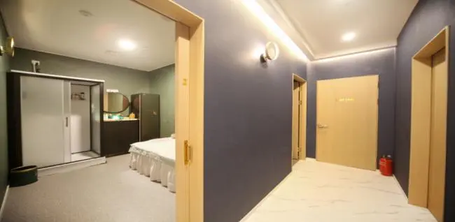 퀸아로마테라피