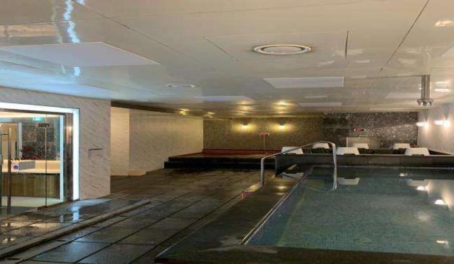 에비앙호텔마사지